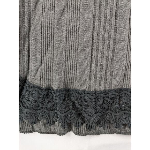 Style & Co Blouse 2X Gray Lace‎ Trim Hi Low Plus Long Sleeves Side Slit Crochet - Picture 2 of 11